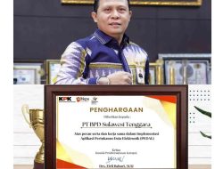 Implementasikan Aplikasi Pedal, Bank Sultra Dapat Penghargaan KPK