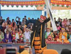 Pj. Bupati Buton Meriahkan Pesta Adat Pidoa’no Kuri Wabula