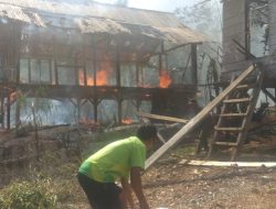 Naas, Rumah Lansia dilahap Si Jago Merah