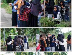 Aksi Sosial Ramadhan, OSIS SMPN 6 Buton Bagi Ratusan Takjil untuk Warga