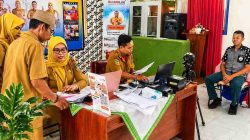 Dukcapil Buton Jemput Bola ke Sekolah, 68 Siswa SMA Negeri 1 Lasalimu Rekam e-KTP
