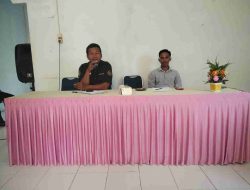 Warga Wasuamba Patungan Rp100 Ribu per KK Perbaiki Jalan Tani